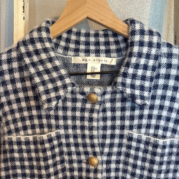 Max Studio Navy and White Checkered Fuzzy Button Up Sweater Jacket Size M Women - Picture 4 of 9